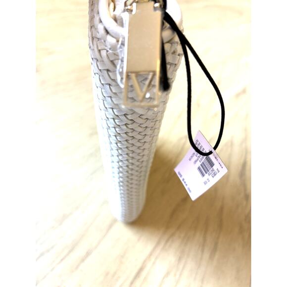 NWT VICTORIA'S SECRET The Victoria Wallet White Woven Coconut Texture Full Zip - Picture 4 of 14